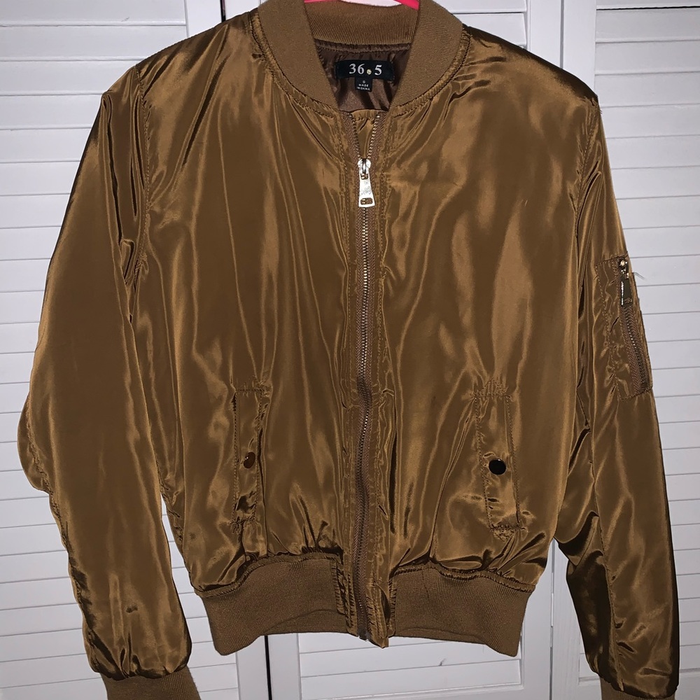 Brown/ gold thick bomber jacket